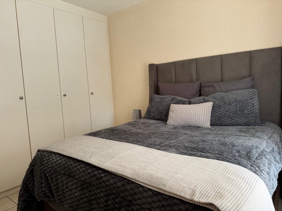 2 Bedroom Property for Sale in Rustenburg Central North West